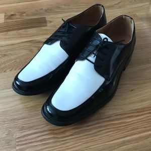 Aldo Bellini black and white dress shoes